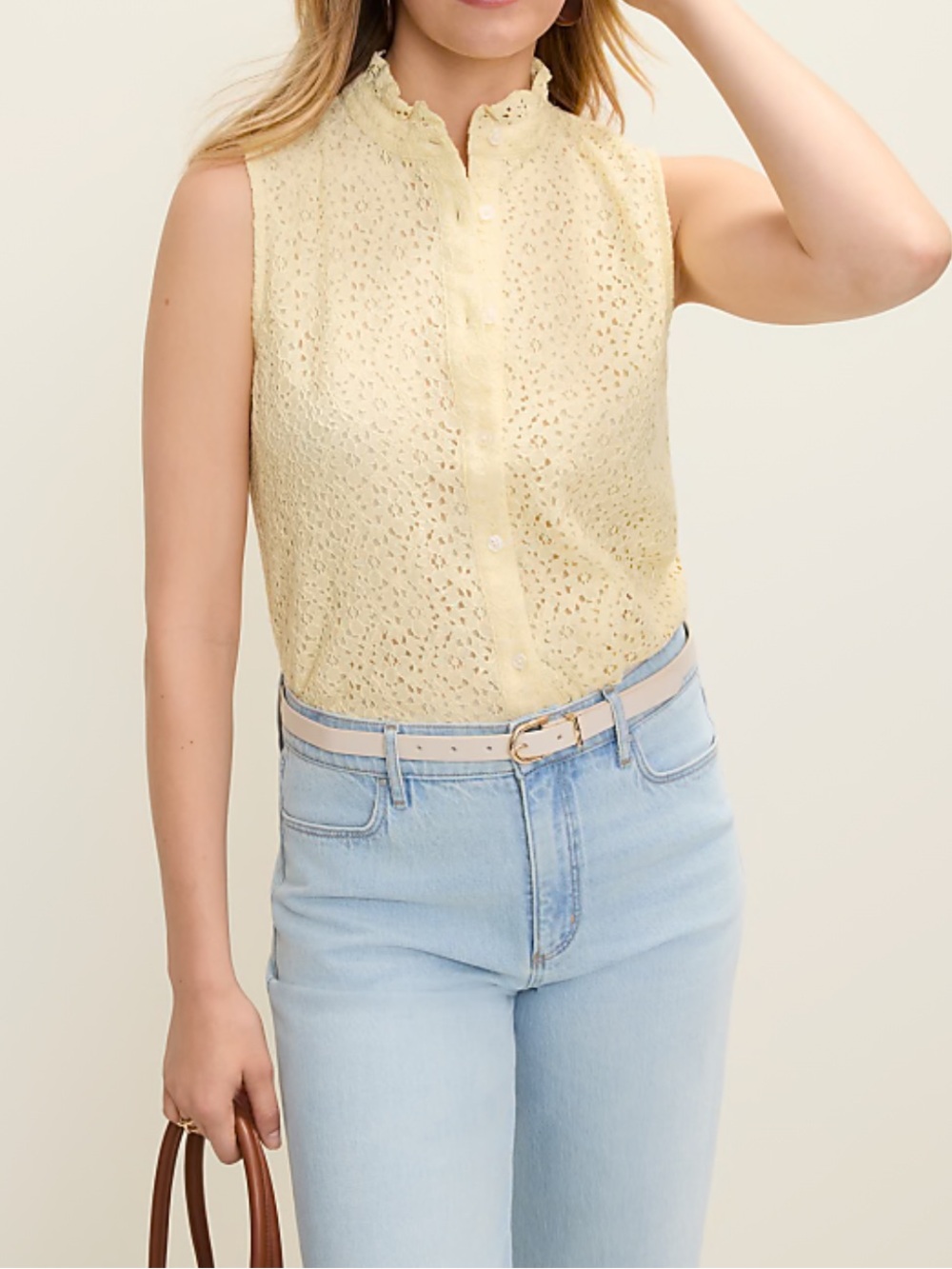 Ruffle Collar Lace Sleeveless Shirt